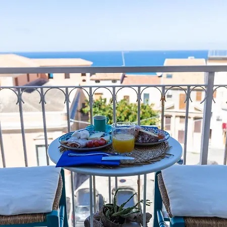 Brezza Marina Oda ve Kahvaltı
