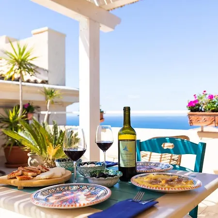 Brezza Marina Bed & Breakfast *