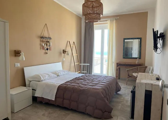 Bed & Breakfast Brezza Marina