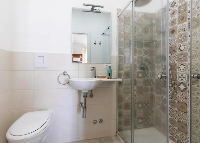 Brezza Marina Bed & Breakfast 4*