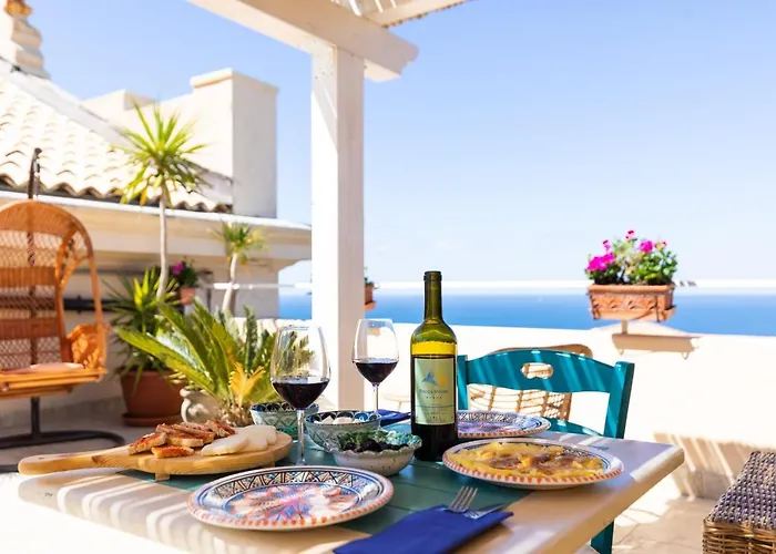 Brezza Marina Bed & Breakfast 4*